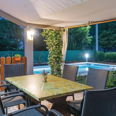 Lovely In With Outdoor Swimming Pool *