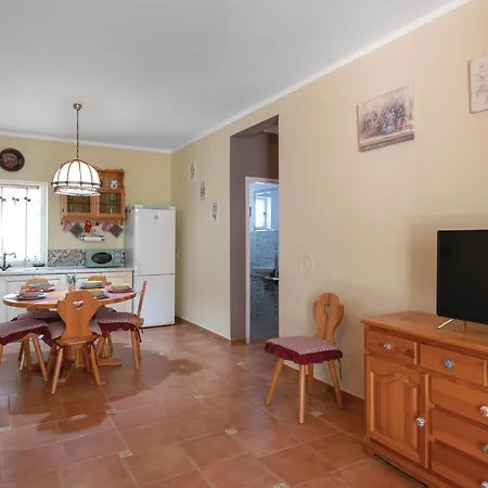 Holiday home Lovely In With Outdoor Swimming Pool *