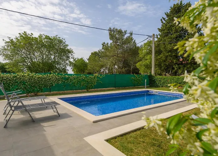 3 Bedroom Beautiful In